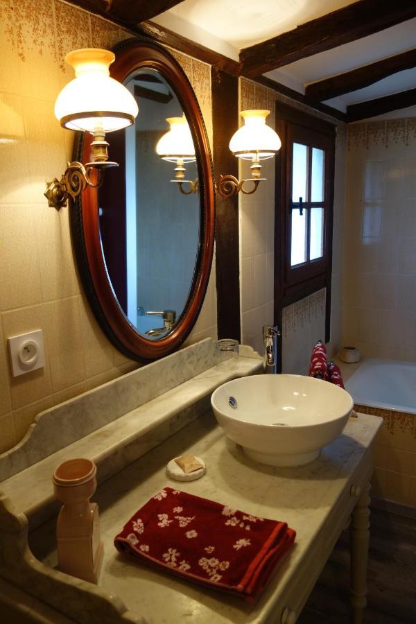 La Fresnaie-Fayel Le Cottage Du Coudray, Gite Avec Chalet Sauna מראה חיצוני תמונה